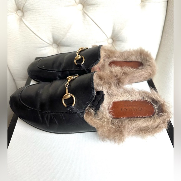 GUCCI - Black Princetown Fur Leather Mule Loafers -  Size 36 - Picture 2 of 5